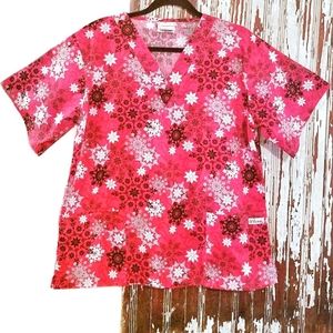 UA Scrubs Scrub Top Red Snowflake Print Size M